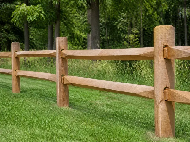 Split rail fence example